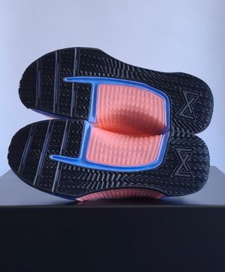 T38 - W Nike Metcon 9 - guava ice