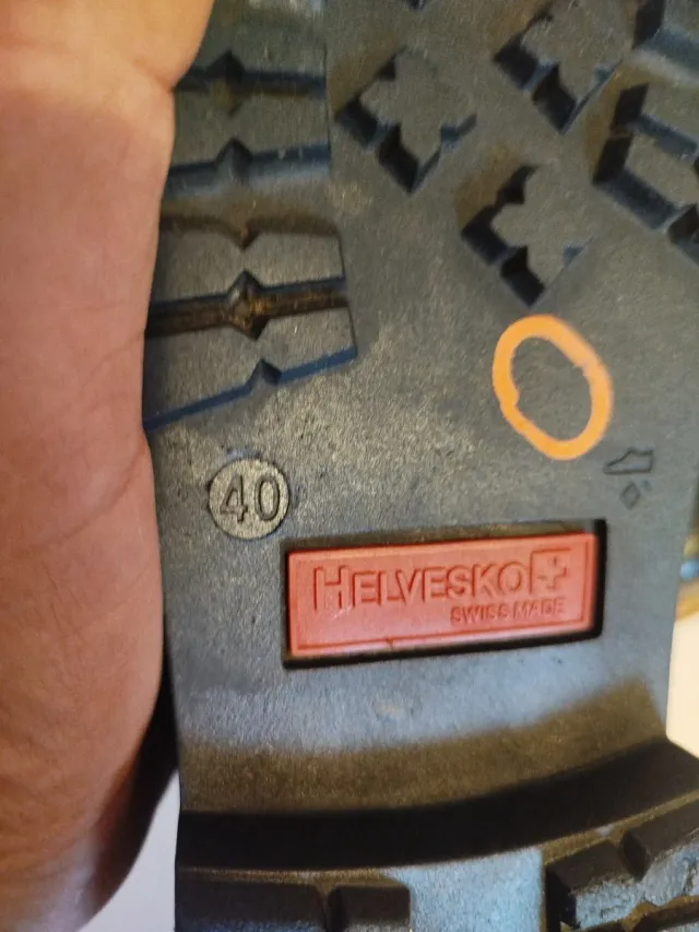 Scarpe stringate Helvesko nere