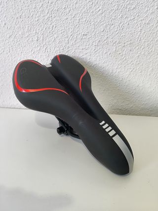 Pack Sillín + Pedales MTB Negro/Rojo NUEVOS