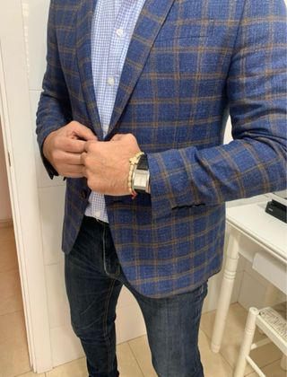 Blazer cuadros azul y marrón impecable