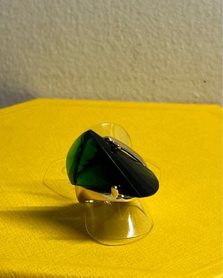 Anillo Piedra Esmeralda y dorado