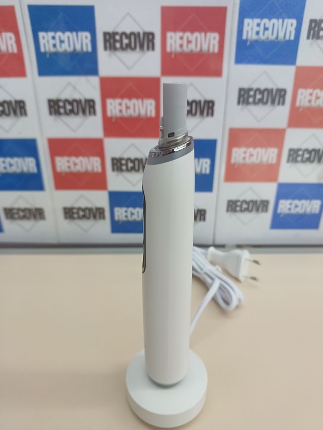 ✅ Escova de dentes elétrica iO9 branca com estojo de viagem Oral-B