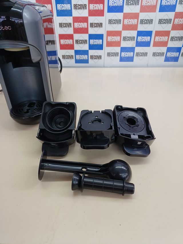 Cecotec Cafetera Cápsulas Express FreeStyle Compact. 1450W