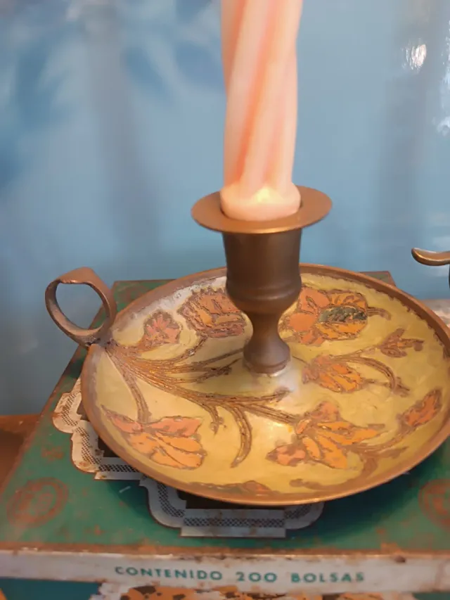 Palmatorias antiguas de latón