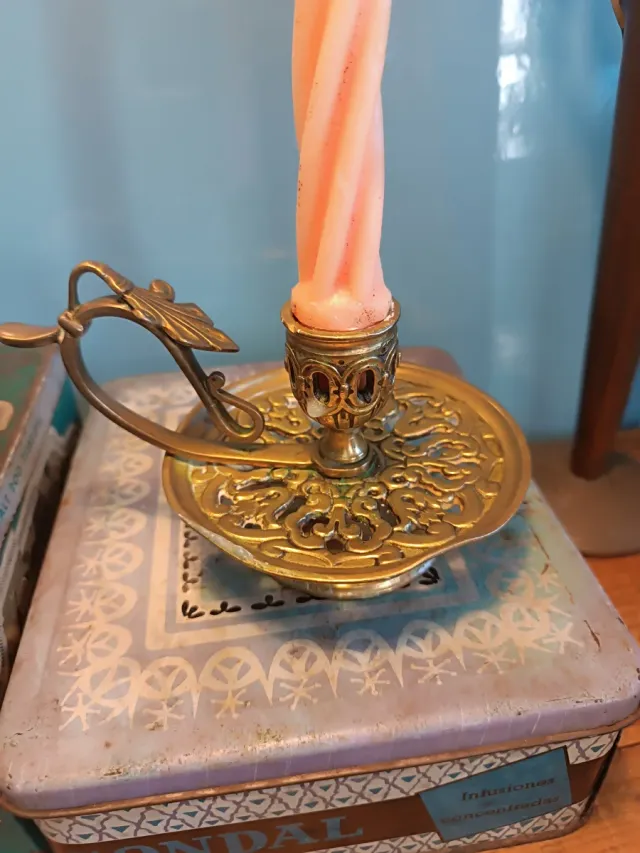 Palmatorias antiguas de latón