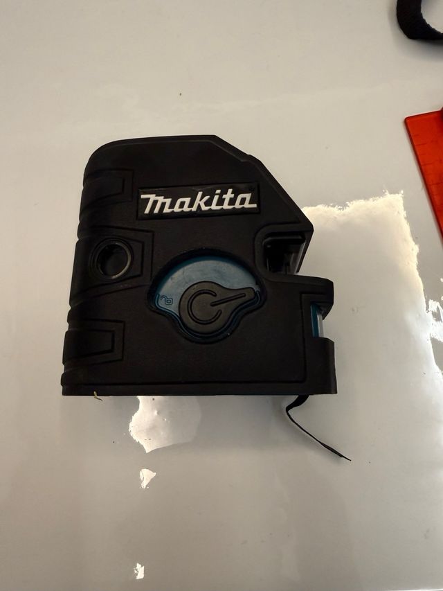 Nivel Láser Makita SK103P