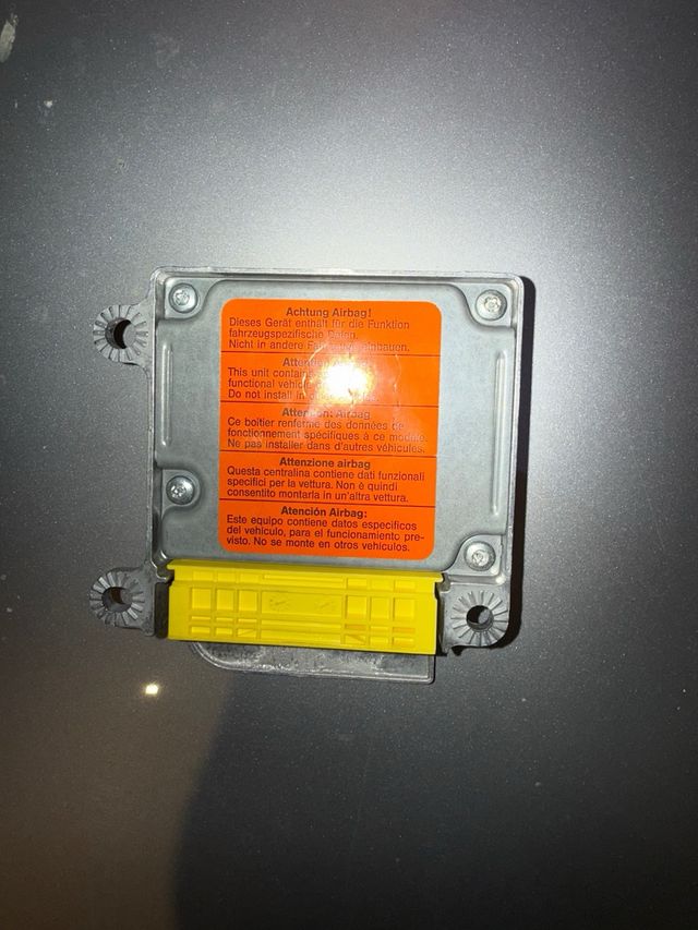 Centralita Airbag VW SME 1C0 909 605 K