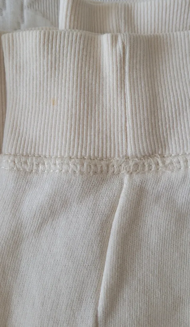 Lote 2 sudaderas niño de Gocco y L.O.G.G.