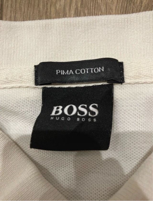 Polo HUGO BOSS blanco ( vintage elegante )