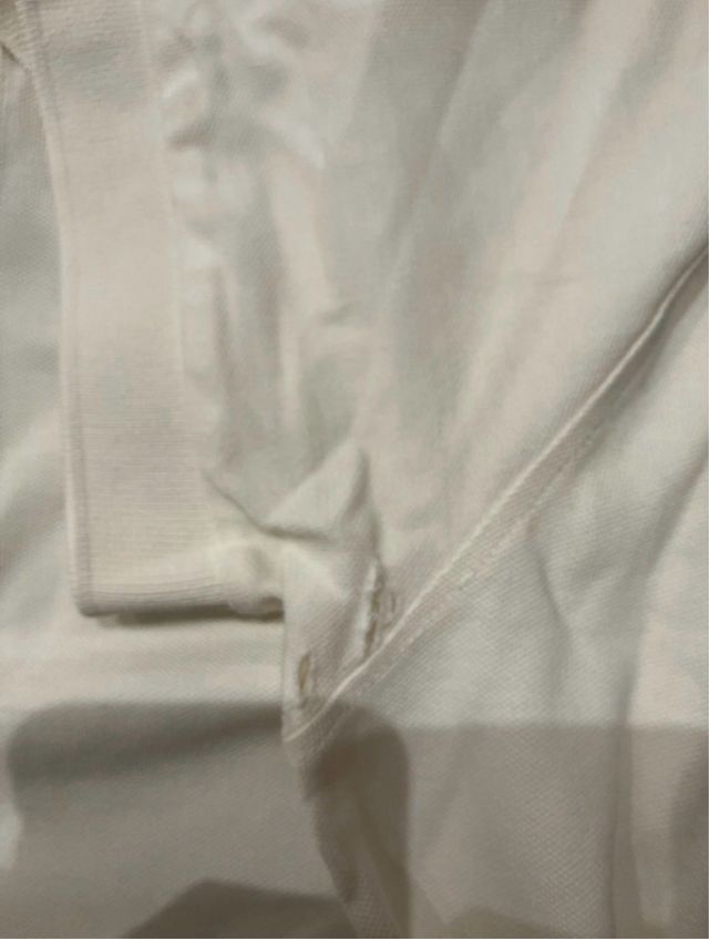 Polo HUGO BOSS blanco ( vintage elegante )
