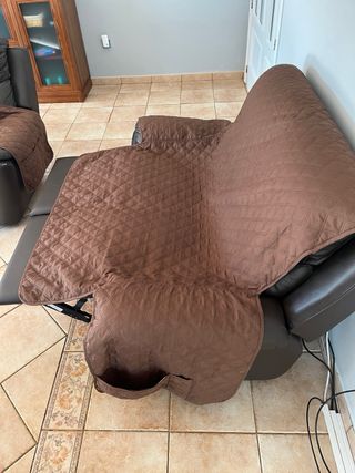 Sofá de 2 plazas de cuero marrón