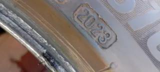 Bridgestone 255/45 R20 105Y Neumático