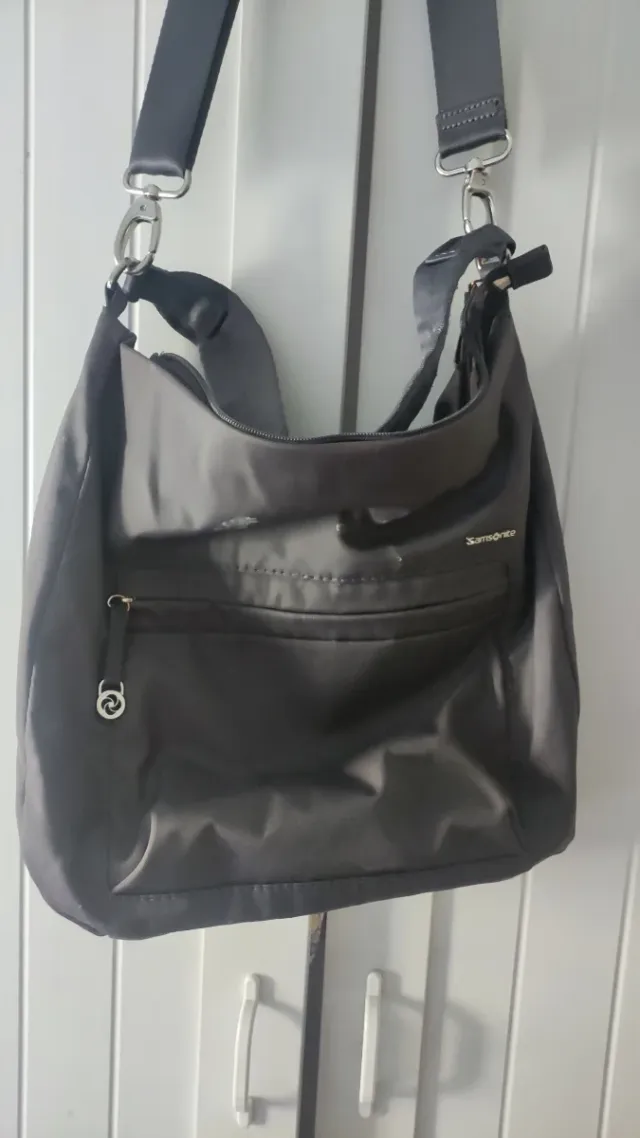 Bolso bandolera Samsonite gris