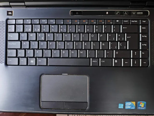 Portátil Dell XPS L501X Plata y Negro