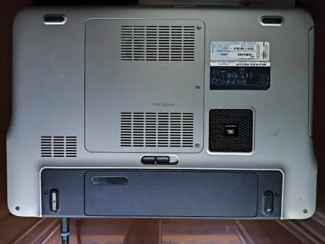 Portátil Dell XPS L501X Plata y Negro