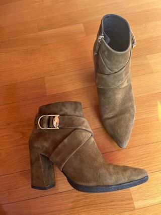 Botines Bruno Premi verde kaki con Hebilla Dorada