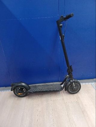 Patinete eléctrico Decathlon 25 km/h, MD500E