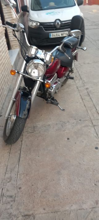 Hyosung Aquila 250cc año 2006 - 5.000 km