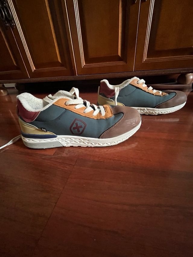 Tênis Esportivo Munich Azul e Marrom