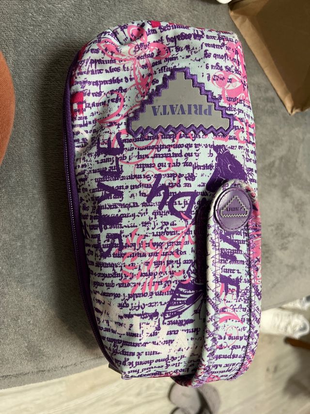 Estuche grande con diseño Privata