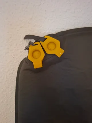 Aislante autoinflable Forclaz L (Decathlon)