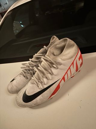Botas de fútbol Nike Talla 44,5