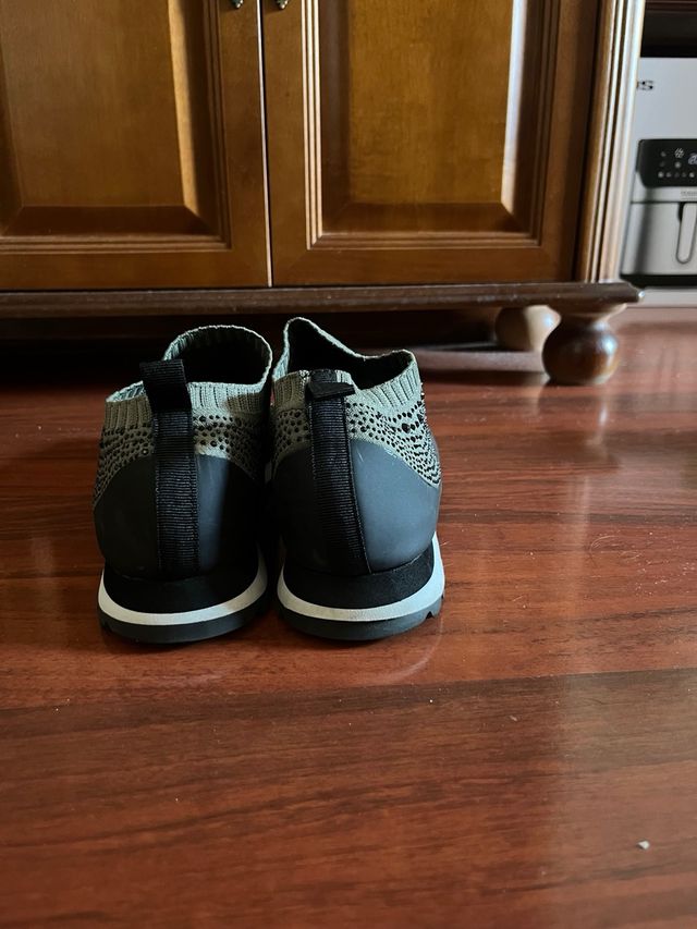 Tênis esportivos femininos