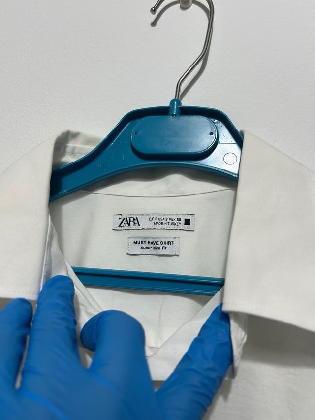 Camisa blanca de botones