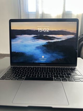 MacBook Air 13” (2019) Gris Espacial