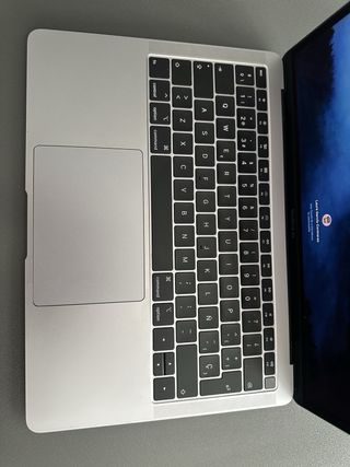 MacBook Air 13” (2019) Gris Espacial