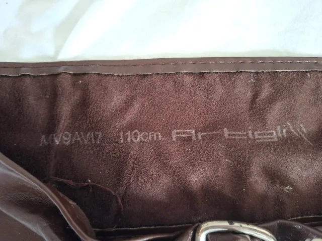 Cinturones Mujer Negro y Marrón