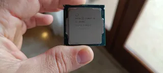 Placa Gigabyte B360M D3H + Intel i5 8600K