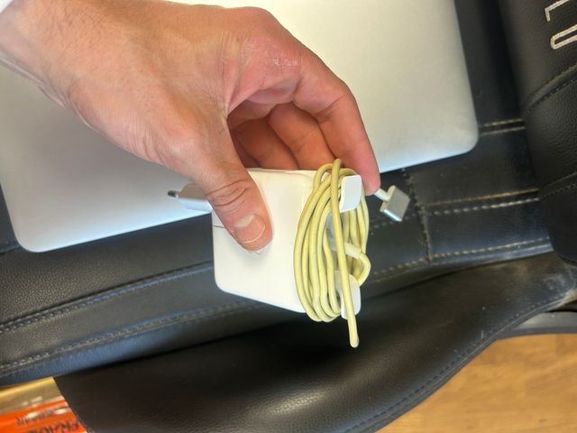 MACbook air 13" 2015 256GB Original con Cargador