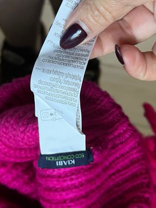 Sciarpa e berretto fucsia