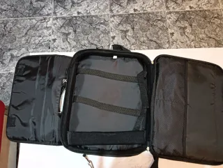 Maletín portátil Ansonic negro