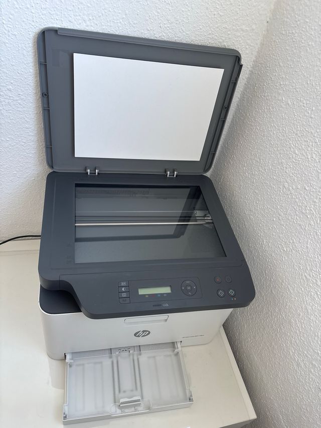 Impresora HP Color Laser MFP 178nw