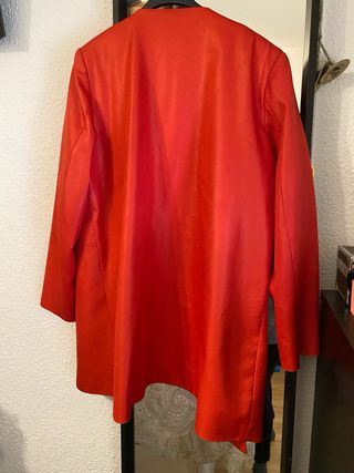 Chaqueta polipiel roja