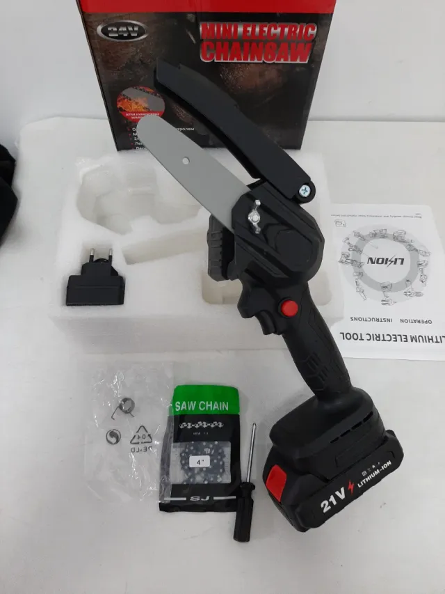 Mini motosierra eléctrica 24V sin estrenar