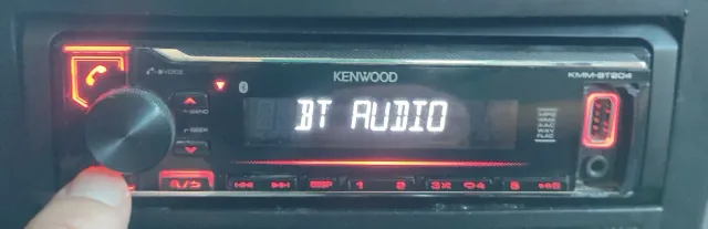 Radio coche Kenwood KMM-BT204
