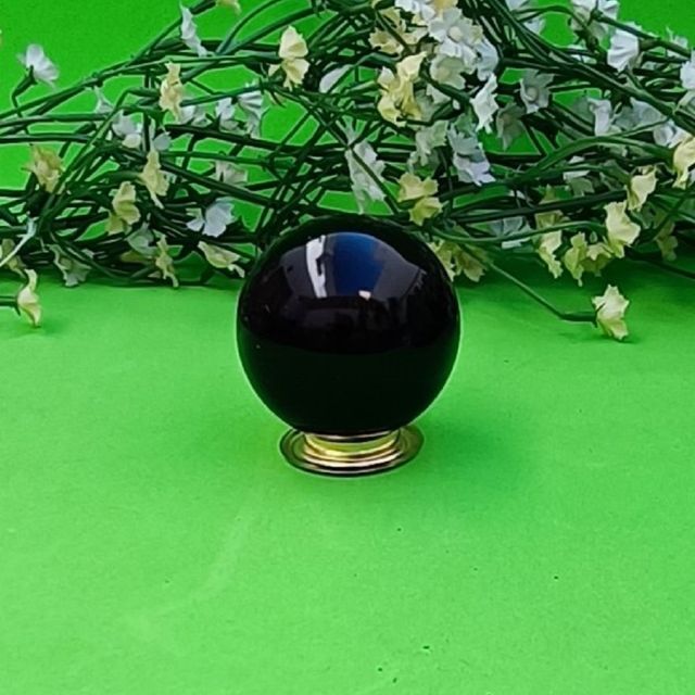 ESFERA BOLA DE CRISTAL CUARZO ASIÁTICO COLOR NEGRA