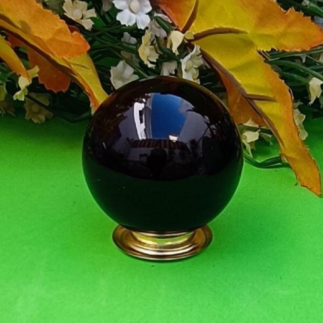 ESFERA BOLA DE CRISTAL CUARZO ASIÁTICO COLOR NEGRA