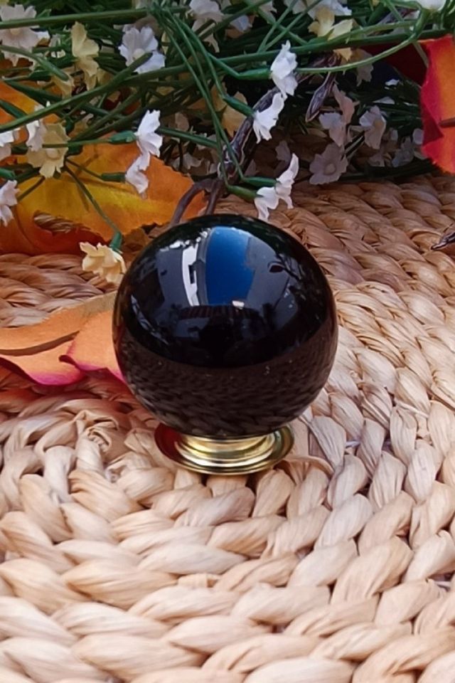 ESFERA BOLA DE CRISTAL CUARZO ASIÁTICO COLOR NEGRA