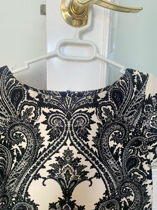 Vestido Zara Estampado Blanco y Negro Talla XS