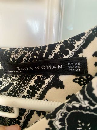 Vestido Zara Estampado Blanco y Negro Talla XS