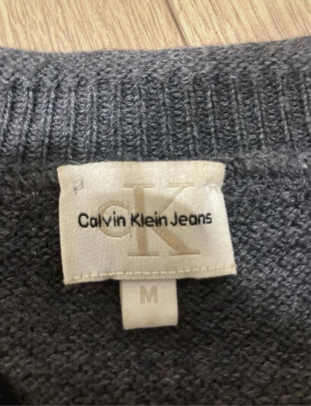 Jersey Calvin Klein Gris Vintae Clásico Elegante
