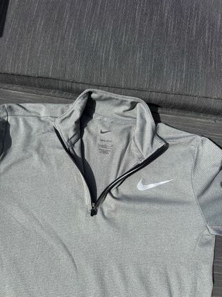 Nike half zip gris talla XS deportivo