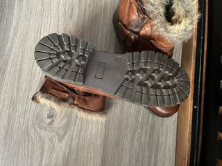 Botas de invierno marrones con pelo