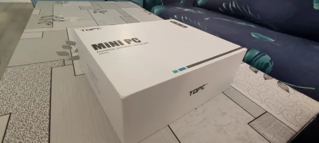 MINI PC RYZEN 7 7840HS 32GB RAM 1TB SSD WIFI 6