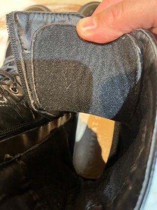 Botas de mujer negras con cordones