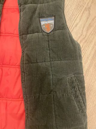 Chaleco pana verde con interior naranja